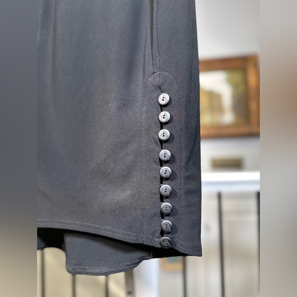 Sympli Diva Skirt Short Black Size 6 Button Detail - Picture 6 of 12
